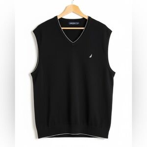 Nautica Men ‘s Sweater Vest
Black
Cashmere Blend
L
EUC